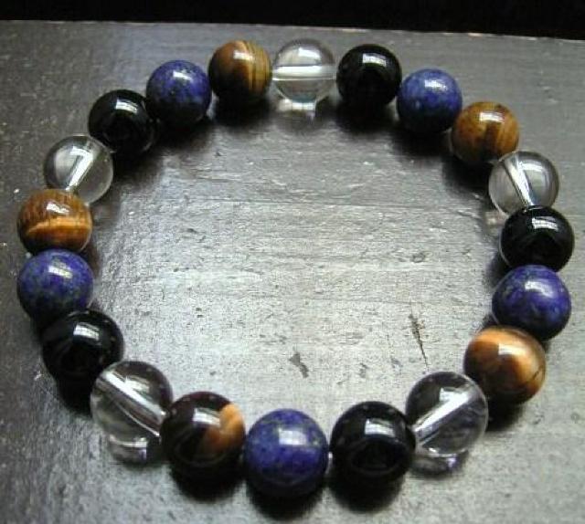 オニキスxラピスラズリxタイガーアイx水晶ブレスレット < 女性アクセサリー/時計 オニキスxラピスラズリxタイガーアイx水晶ブレスレット < 女性アクセサリー/時計の