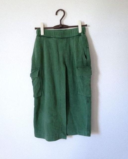 Roger&Raw◆グリーンカーキ スウェット素材 ミディ丈 スカート M < 女性ファッション  Roger&Raw◆グリーンカーキ スウェット素材 ミディ丈 スカート M  < 女性ファッションの