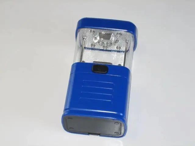 290円赤字出品★LEDランタン 青 キャンプ 携帯 < レジャー/スポーツ  290円赤字出品★LEDランタン 青 キャンプ 携帯 < レジャー/スポーツの