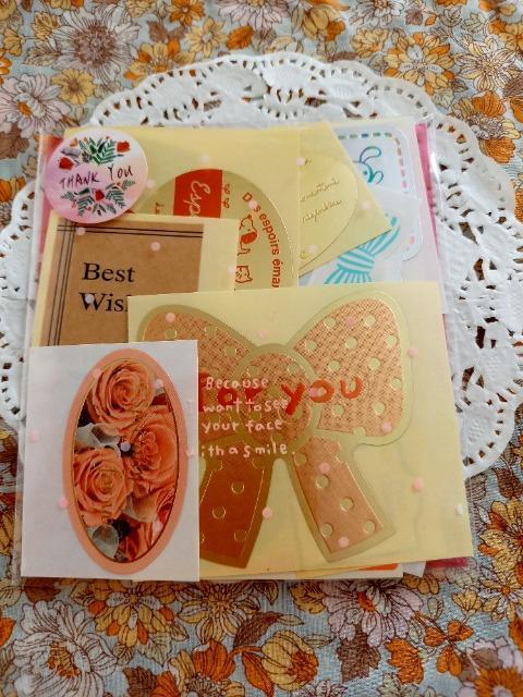 お裾分け☆ギフトシール25枚☆8 < インテリア/ライフ  お裾分け☆ギフトシール25枚☆8 < インテリア/ライフの