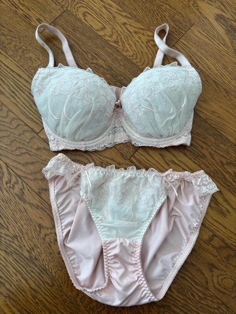 下着上下セット F70 < 女性ファッション 下着上下セット F70 < 女性ファッションの