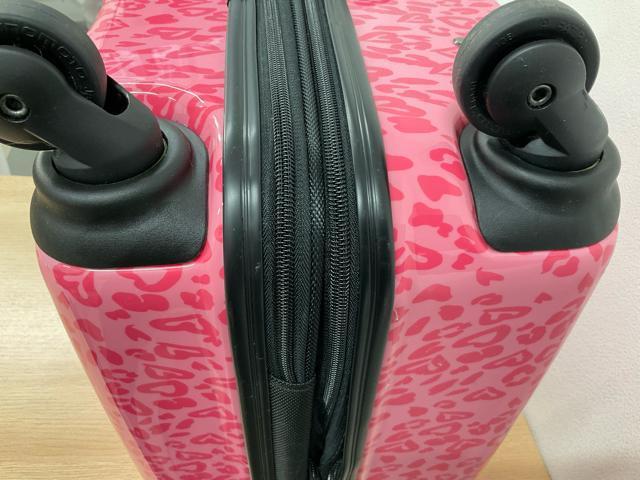 VIVA YOU ビバユー ピンクハート柄 キャリーケース < レジャー/スポーツ VIVA YOU ビバユー ピンクハート柄 キャリーケース < レジャー/スポーツの