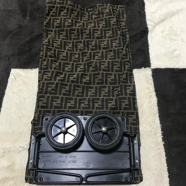 �����A ���K�i �t�F���f�B �Y�b�J �t�H�[���f�B���O�L�����[�o�b�O �� �u�����h�� 