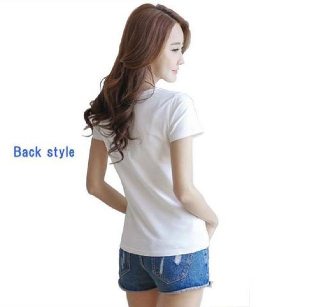 残1点★圧倒的ネット最安値790円★超人気Vネック半袖トップス 白M < 女性ファッション  残1点★圧倒的ネット最安値790円★超人気Vネック半袖トップス 白M < 女性ファッションの