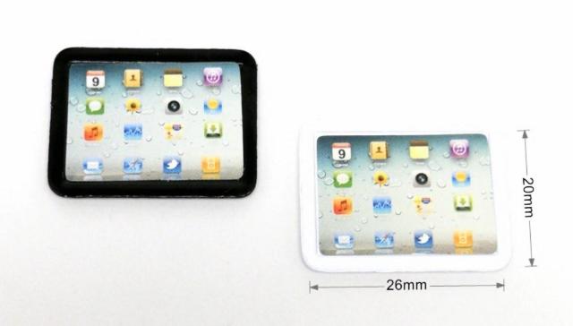 ミニチュア★タブレット★ブラック★黒★オマケシール付★色違い有★ドールハウス★ < おもちゃ  ミニチュア★タブレット★ブラック★黒★オマケシール付★色違い有★ドールハウス★ < おもちゃの