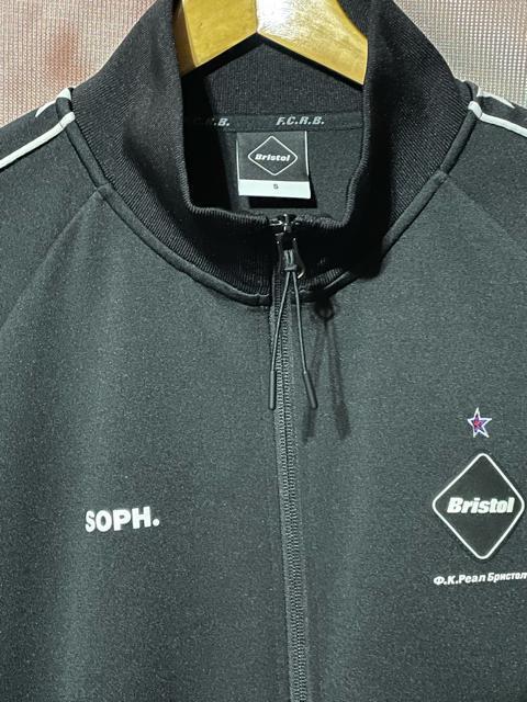 FCRB 18SS STAR LINE TRAINING JACKET 黒 S < ブランド  FCRB 18SS STAR LINE TRAINING JACKET 黒 S < ブランドの