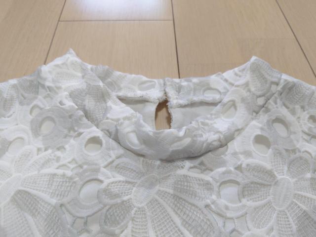 Bou Jeloud お洒落なレースフレンチ袖ブラウス L < ブランド  Bou Jeloud お洒落なレースフレンチ袖ブラウス L < ブランドの