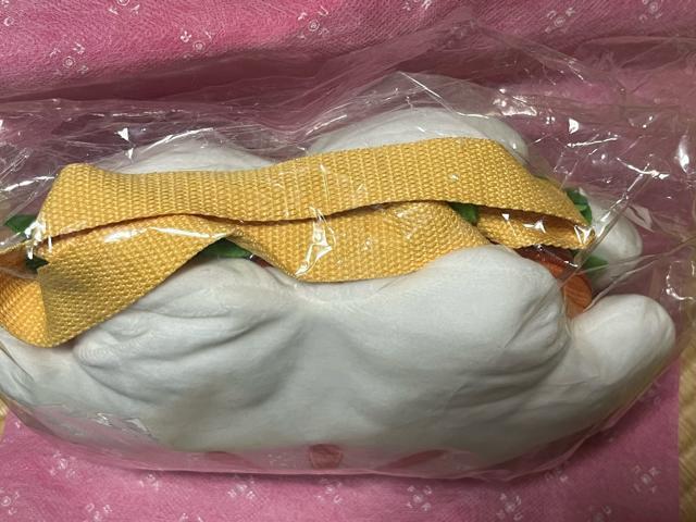 ミッキー グローブシェイプ チキンパオ スーベニアランチケース < インテリア/ライフ ミッキー グローブシェイプ チキンパオ スーベニアランチケース < インテリア/ライフの