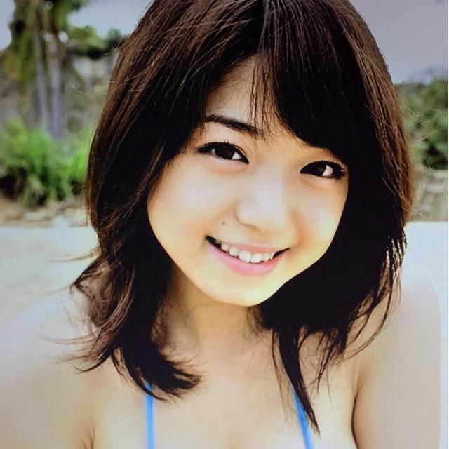 ★中村 静香(なかむら しずか)グラビア A4サイズ3枚+◎ クリアポケット入り < タレントグッズ ★中村 静香(なかむら しずか)グラビア A4サイズ3枚+◎ クリアポケット入り < タレントグッズの