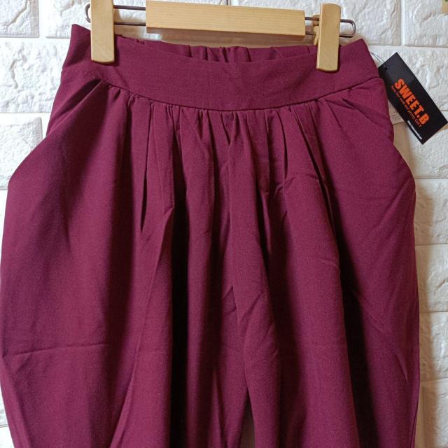 SWEET.B★新品★ペグトップパンツ/ブルゴーニュ < 女性ファッション  SWEET.B★新品★ペグトップパンツ/ブルゴーニュ < 女性ファッションの