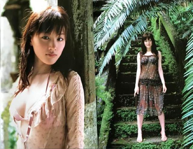 〇 綾瀬はるか 「写真集 2冊」 < タレントグッズ  〇 綾瀬はるか 「写真集 2冊」 < タレントグッズの