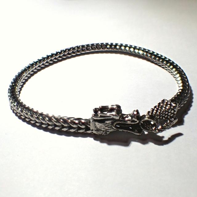 ドラゴン 竜 龍 V字 ブレスレット 銀色 シルバー色 メンズ アクセサリー < 男性アクセサリー/時計  ドラゴン 竜 龍 V字 ブレスレット 銀色 シルバー色 メンズ アクセサリー  < 男性アクセサリー/時計の