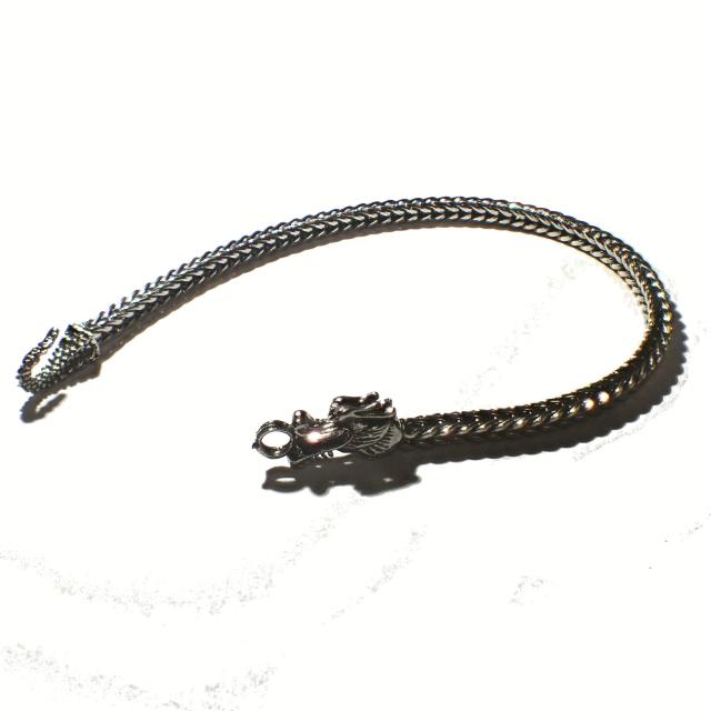 ドラゴン 竜 龍 V字 ブレスレット 銀色 シルバー色 メンズ アクセサリー < 男性アクセサリー/時計  ドラゴン 竜 龍 V字 ブレスレット 銀色 シルバー色 メンズ アクセサリー < 男性アクセサリー/時計の