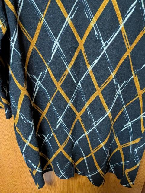 H 黄色がステキなチュニック < 女性ファッション  H 黄色がステキなチュニック < 女性ファッションの