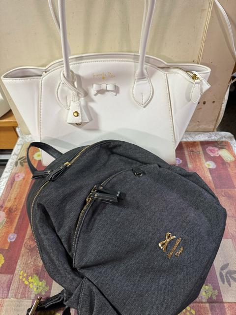 感謝を込めて★Samantha Vegaリュック・トートバック極美品★russet・クレイサス・★5点まとめ売り★500円スタート < ブランド 感謝を込めて★Samantha Vegaリュック・トートバック極美品★russet・クレイサス・★5点まとめ売り★500円スタート < ブランドの