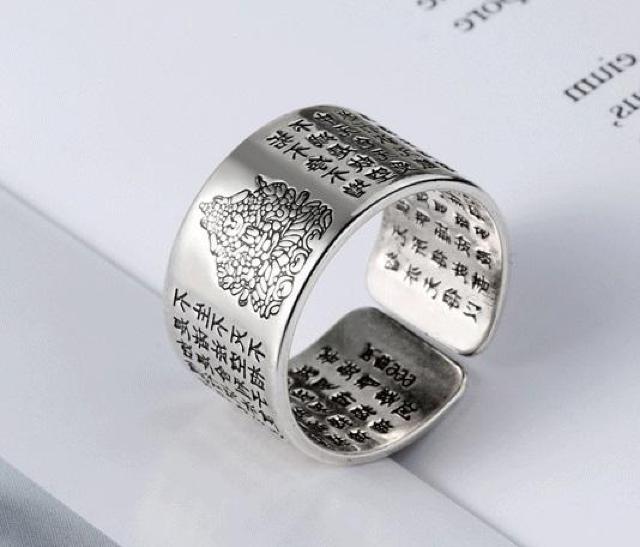 ���V�i������_ ������ �吨����F �w�� �����O �V���o�[ ���[�܁������N���X�t  �� �����A�N�Z�T���[/���v�� 