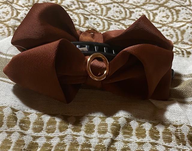 バナナクリップ ブラウン 未使用 < 女性アクセサリー/時計  バナナクリップ ブラウン 未使用  < 女性アクセサリー/時計の