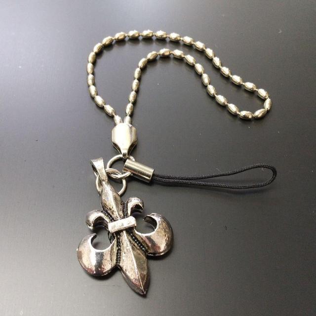 シンプル リリーフレア ストラップ シルバーメッキ < 男性ファッション  シンプル リリーフレア ストラップ シルバーメッキ  < 男性ファッションの