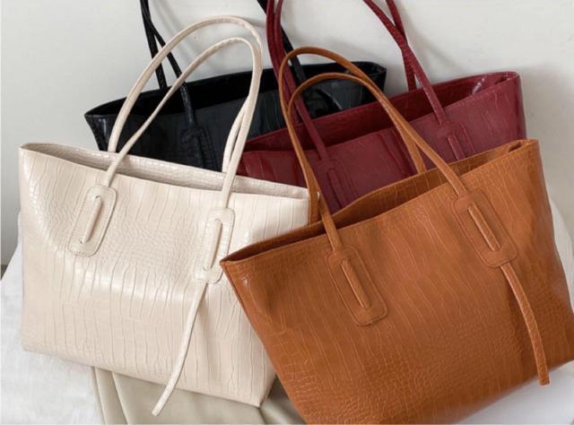 新品 白 クロコ トートバッグ メンズ レディース 高品質レザー 鞄 高級 < 女性ファッション  新品 白 クロコ トートバッグ メンズ レディース 高品質レザー 鞄 高級 < 女性ファッションの