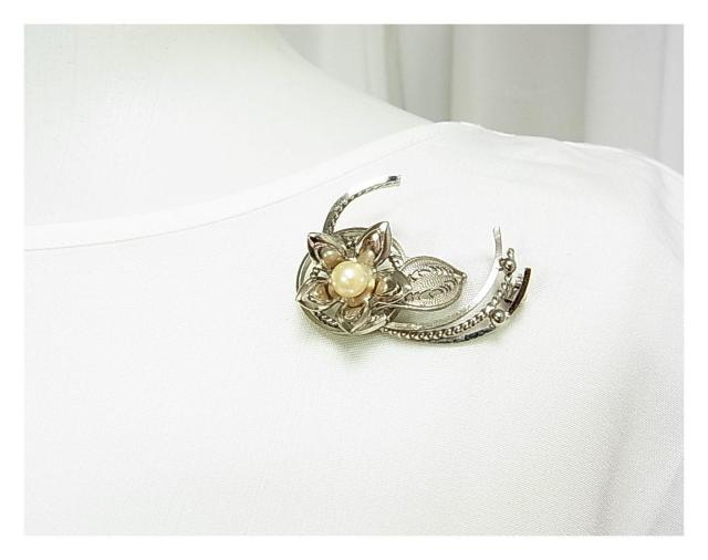 500円スタ★正規品 良品 ヴィンテージ 本真珠 ブローチ(8) < 女性アクセサリー/時計  500円スタ★正規品 良品 ヴィンテージ 本真珠 ブローチ(8) < 女性アクセサリー/時計の