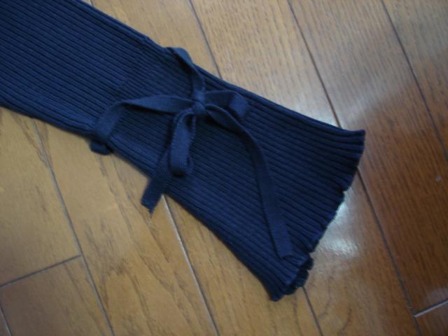 ★クイーンズコート 袖リボンデザインシンプルリブ編みニット★着用2・3度!超激安! < ブランド ★クイーンズコート 袖リボンデザインシンプルリブ編みニット★着用2・3度!超激安! < ブランドの