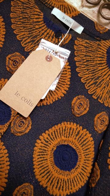 *le colis* circle WK[h J[fBK Vi  t@bV 