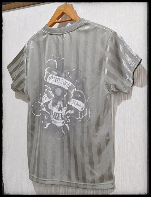 ★toute sa vie★Tシャツ★半袖★シルバー★Mサイズ★ストライプ★バックプリント★部屋着★まとめ買い歓迎★ < 女性ファッション  ★toute sa vie★Tシャツ★半袖★シルバー★Mサイズ★ストライプ★バックプリント★部屋着★まとめ買い歓迎★ < 女性ファッションの