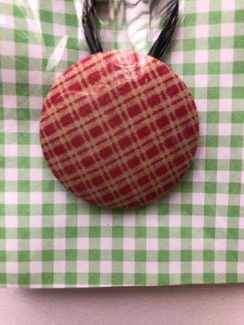 ハンドメイド ヘアゴム 特大 くるみボタン レッド チェック < 女性ファッション  ハンドメイド ヘアゴム 特大 くるみボタン レッド チェック < 女性ファッションの