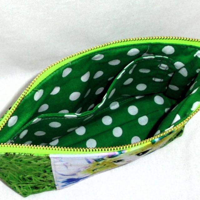 ◆キャンディキャンディ◆×レースドレス×芝生グリーン◆両面同柄◆ファスナーポーチ < 女性ファッション  ◆キャンディキャンディ◆×レースドレス×芝生グリーン◆両面同柄◆ファスナーポーチ < 女性ファッションの