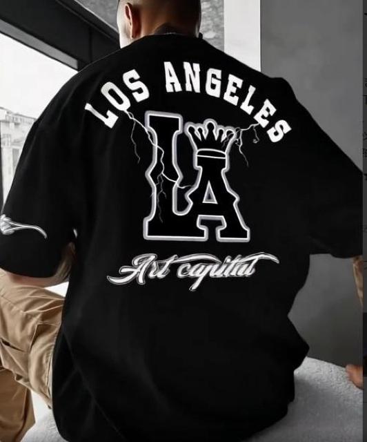 爆ヤス価格1290円★ロサンゼルスの文字と大きなLAパターンプリントが施されたメンズTシャツ USAサイズM(日本サイズXL相当) < 男性ファッション  爆ヤス価格1290円★ロサンゼルスの文字と大きなLAパターンプリントが施されたメンズTシャツ USAサイズM(日本サイズXL相当)  < 男性ファッションの