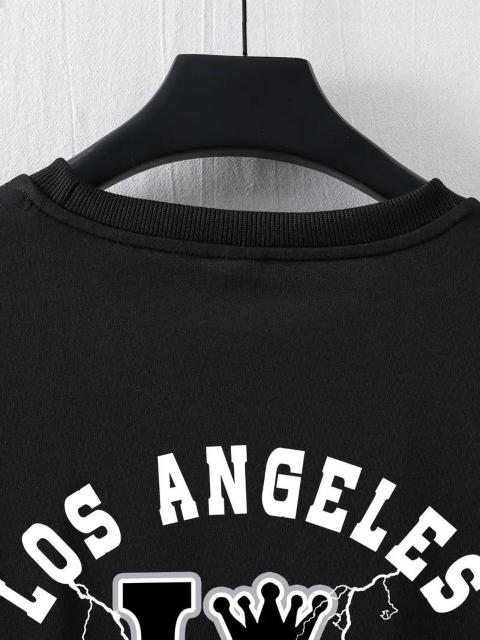 爆ヤス価格1290円★ロサンゼルスの文字と大きなLAパターンプリントが施されたメンズTシャツ USAサイズM(日本サイズXL相当) < 男性ファッション  爆ヤス価格1290円★ロサンゼルスの文字と大きなLAパターンプリントが施されたメンズTシャツ USAサイズM(日本サイズXL相当) < 男性ファッションの