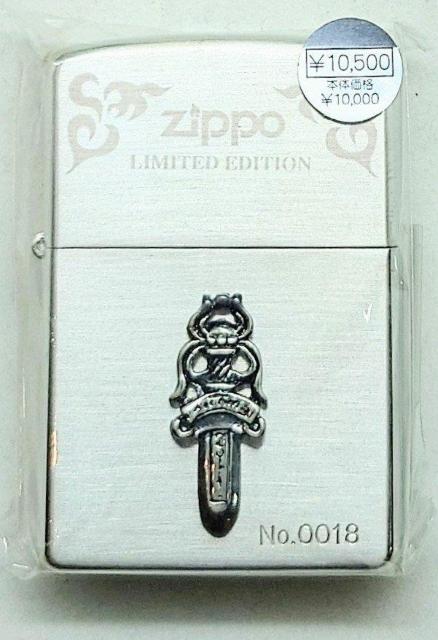 ZIPPO★限定品★シリアルナンバー入★ダガーレリーフ★トライバルデザイン★チョーカー付★レア物★ジッポ★新品未使用★送料無料 < 男性ファッション ZIPPO★限定品★シリアルナンバー入★ダガーレリーフ★トライバルデザイン★チョーカー付★レア物★ジッポ★新品未使用★送料無料 < 男性ファッションの