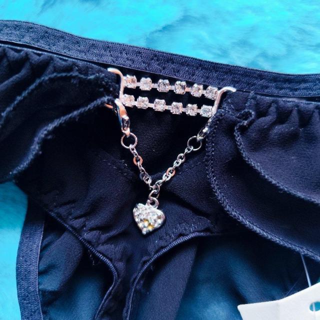 バックジュエリーがSexy。。。シフォンフリルTバック。。。パンティー。。。ショーツ。。。ブラック。。。 < 女性ファッション  バックジュエリーがSexy。。。シフォンフリルTバック。。。パンティー。。。ショーツ。。。ブラック。。。 < 女性ファッションの