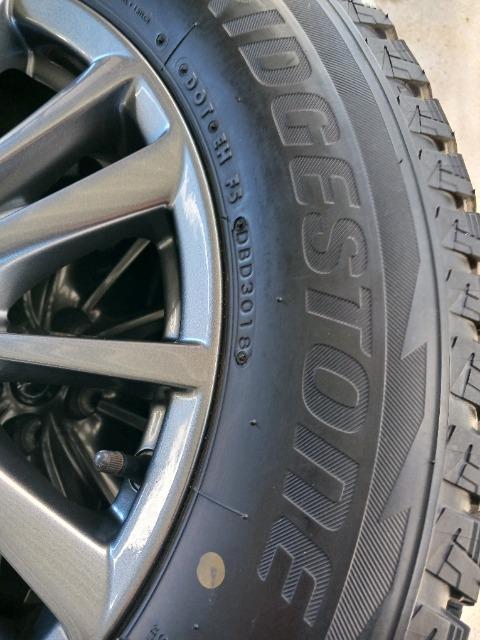 225 65 17 �X�^�b�h���X�A�A���~�Z�b�g �� ������/�o�C�N