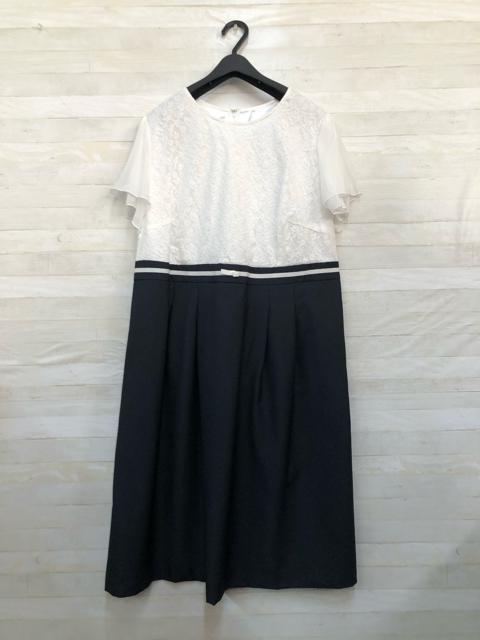 �V�i��4L�����w���E���Ǝ��Ɂ�����3�_�Z�b�g�􃏃��s�[�X�X�[�c��R115 �� �����t�@�b�V������ 