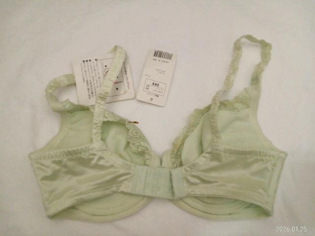 �g�����v �V�g�̃u�� D65 �� �����t�@�b�V������ 