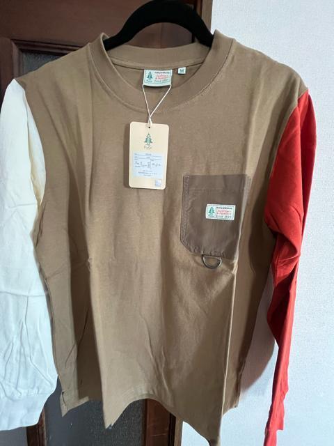 Mサイズ!高貴紳士的!ブランド品!WOODS FieId!長袖!Tシャツ!胸ポケット付き!新品タグ付き! < 男性ファッション Mサイズ!高貴紳士的!ブランド品!WOODS FieId!長袖!Tシャツ!胸ポケット付き!新品タグ付き! < 男性ファッションの