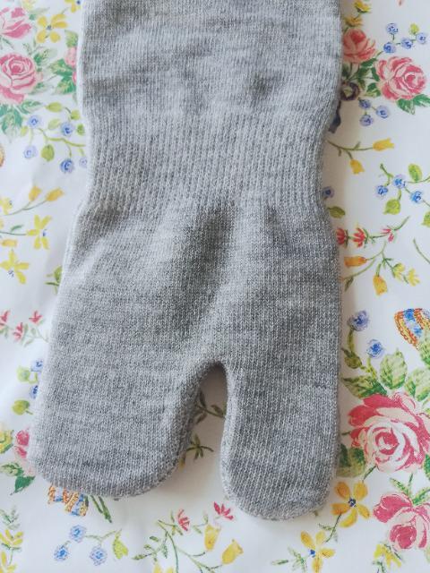 4足セット グレー 靴下 足袋ソックス フリーサイズ 男女兼用 ポイント解消に... 新品 < 女性ファッション  4足セット グレー 靴下 足袋ソックス フリーサイズ 男女兼用 ポイント解消に... 新品 < 女性ファッションの