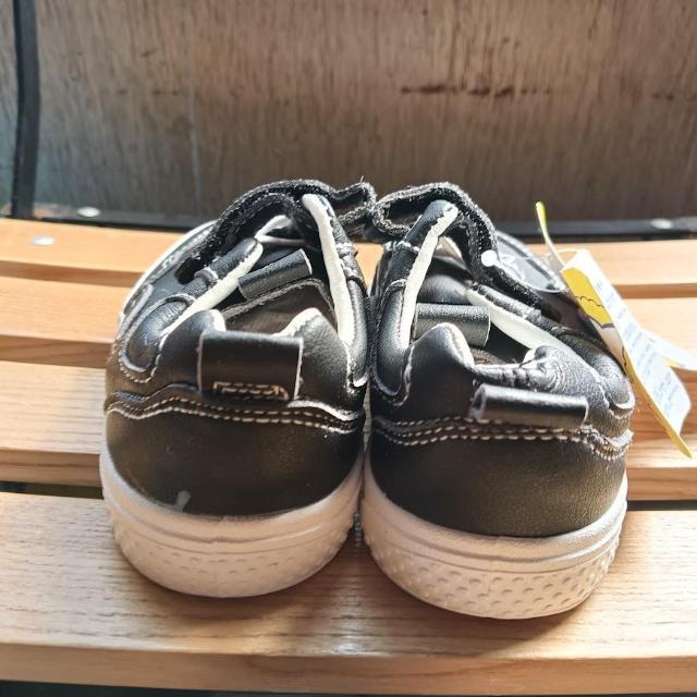 新品 15cm スニーカー ブラック 子供靴 キッズ 靴 シューズ < キッズ/ベビー  新品 15cm スニーカー ブラック 子供靴 キッズ 靴 シューズ < キッズ/ベビーの