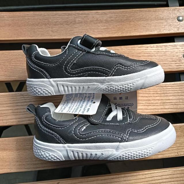 新品 15cm スニーカー ブラック 子供靴 キッズ 靴 シューズ < キッズ/ベビー  新品 15cm スニーカー ブラック 子供靴 キッズ 靴 シューズ < キッズ/ベビーの