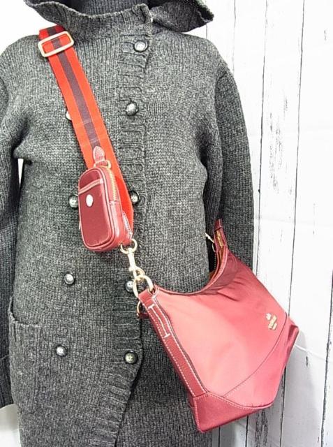 Kɔi@COACH@R[`@GXV_[obN@^CA205