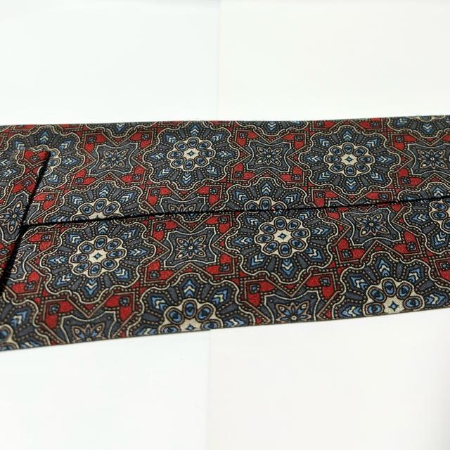 i Dior fBI[ lN^C    VN  uh 