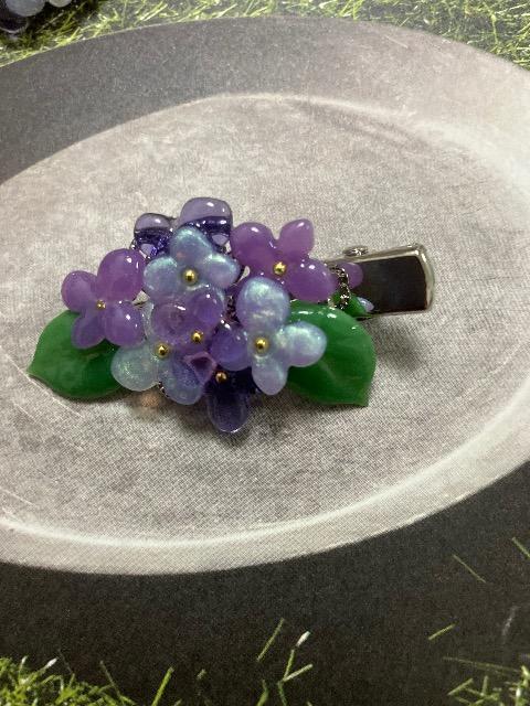 ハンドメイド レジン アジサイ ヘアクリップ 2個セット < 女性ファッション  ハンドメイド レジン アジサイ ヘアクリップ 2個セット < 女性ファッションの