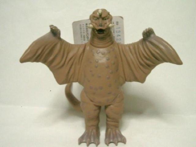 タグ付き当時保管品◆バンダイ ウルトラ怪獣 138<冷凍怪獣ペギラ> < ホビー  タグ付き当時保管品◆バンダイ ウルトラ怪獣 138<冷凍怪獣ペギラ>  < ホビーの
