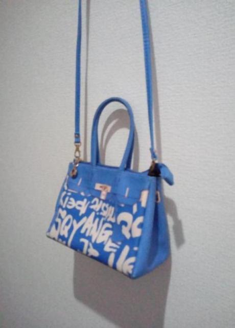 可愛い♪2way ブルー ショルダーバッグ ポシェット ハンドバッグ ポーチ < 女性ファッション 可愛い♪2way ブルー ショルダーバッグ ポシェット ハンドバッグ ポーチ < 女性ファッションの