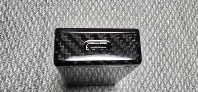 超美品 FIIO QX13 カーボンファイバーブラック < 家電/AV  超美品 FIIO QX13 カーボンファイバーブラック < 家電/AVの