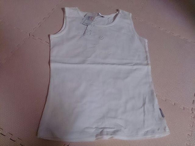 150 Bask Land 白 ノースリーブ 新品 < キッズ/ベビー 150 Bask Land 白 ノースリーブ 新品 < キッズ/ベビーの