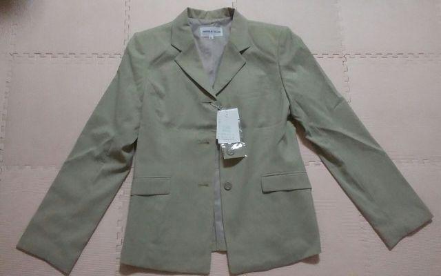 NICOLE CLUB 40号 新品 ブレザー < 女性ファッション NICOLE CLUB 40号 新品 ブレザー < 女性ファッションの