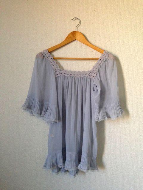 ディグレース◆ グレー シースルー ドルマン かぎ編み ブラウス < ブランド ディグレース◆ グレー シースルー ドルマン かぎ編み ブラウス < ブランドの