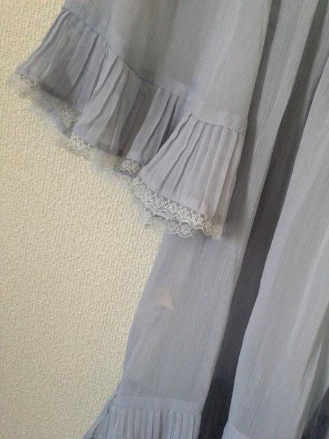 ディグレース◆ グレー シースルー ドルマン かぎ編み ブラウス < ブランド ディグレース◆ グレー シースルー ドルマン かぎ編み ブラウス < ブランドの